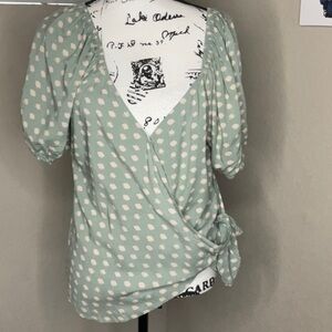 605 - Madison + Berkeley NWOT Green and White Polka Dot Wrap Top, Size XL